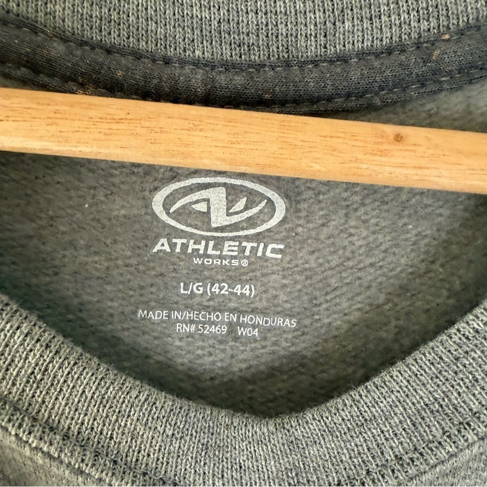Gray Rabbit Graphic Sweatshirt - Picture 6 of 7